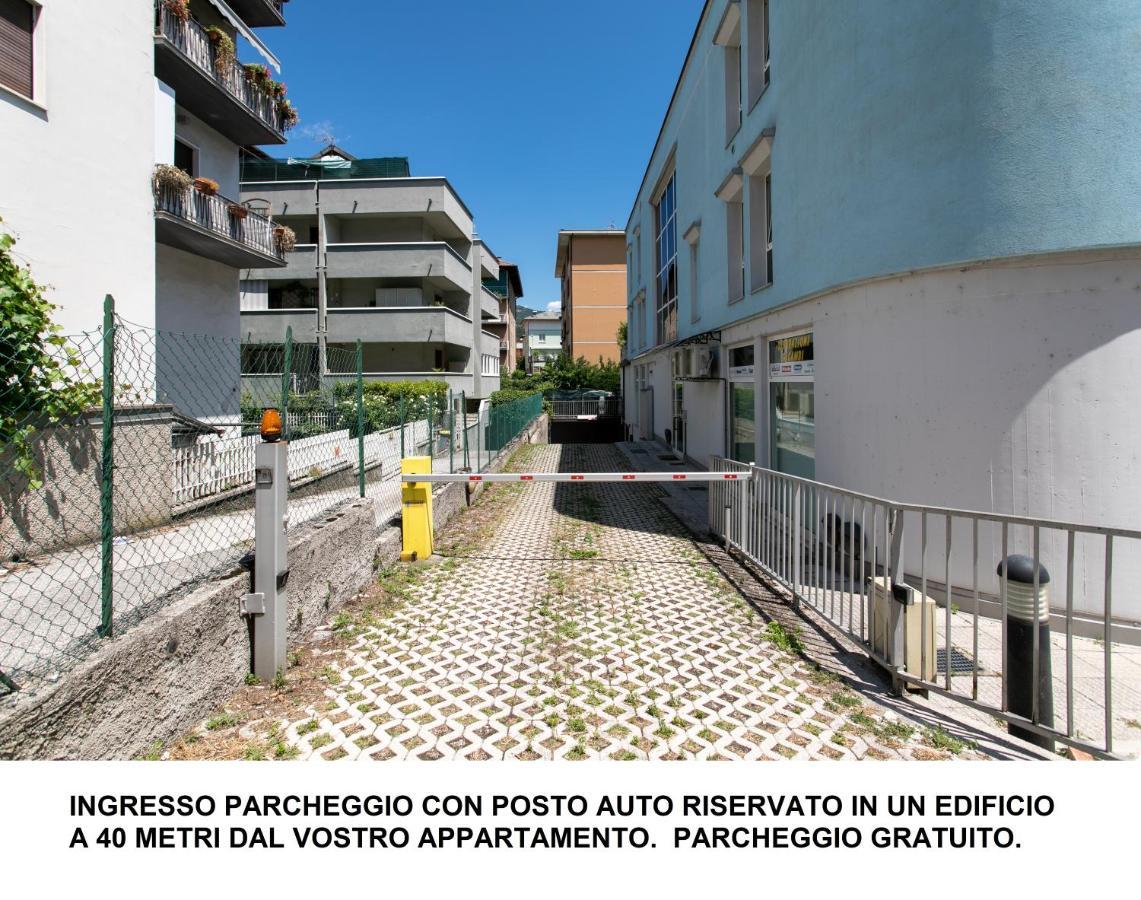טרנטו Appartamento Al Ponte Adiacente Al Parco, Vicino All'Ospedale E Centro מראה חיצוני תמונה