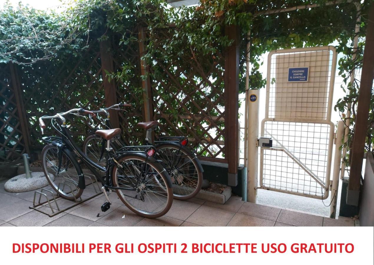 טרנטו Appartamento Al Ponte Adiacente Al Parco, Vicino All'Ospedale E Centro מראה חיצוני תמונה